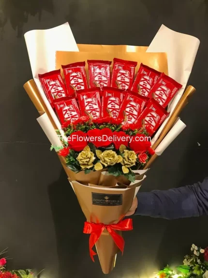 Anniversary Chocolate Bouquet Pakistan - TheFlowersDelivery.com