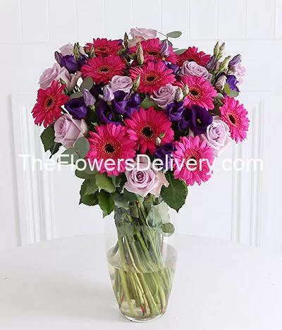 Flowers for Mom Karachi - TheFlowersDelivery.com