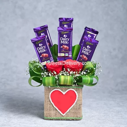 Combo of Flowers and Chocolates Karachi - TheFlowersDelivery.com
