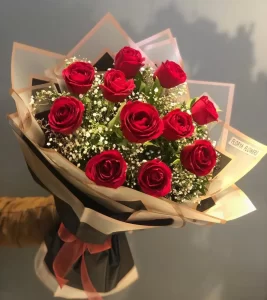Online Anniversary Flowers Karachi - TheFlowersDelivery.com