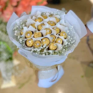 Flowers & Chocolates Lahore - TheFlowersDelivery.com