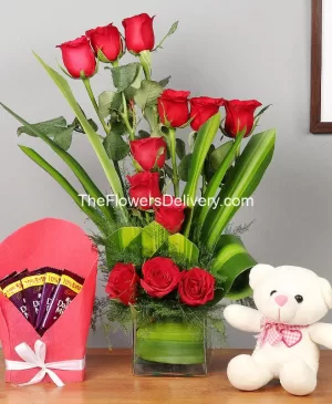 Send Flowers and Gifts to Faisalabad - TheFlowersDelivery.com