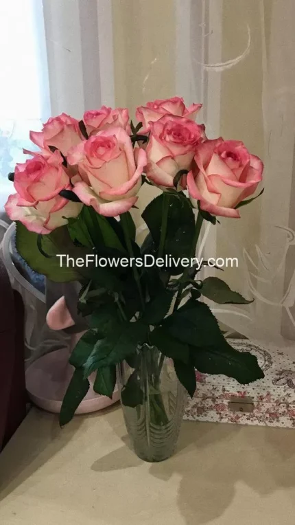 Same Day Rose Delivery Karachi - TheFlowersDelivery.com