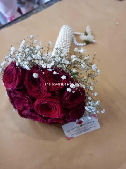 Send Flowers Bouquet to Pakistan - TheFlowersDelivery.com
