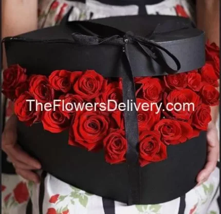 Send Flowers for Valentine Lahore - TheFlowersDelivery.com
