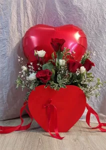 Valentine Roses Delivery Lahore - TheFlowersDelivery.com