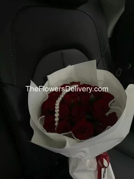 Valentine's Day Flowers Lahore - TheFlowersDelivery.com