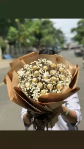 Valentine Flowers and Gifts Pakistan - TheFlowersDelivery.com