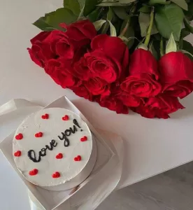 Cake and Flowers Karachi - Theflowersdelivery.com