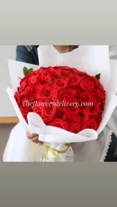 Valentine Roses Bouquet Faisalabad - TheFlowersDelivery.com