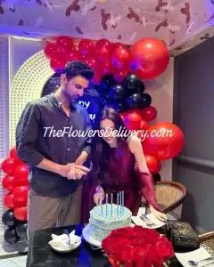 Send Flowers and Cake to Lahore - TheFlowersDelivery.com