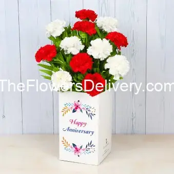 Anniversary Flowers Box Lahore - TheFlowersDelivery.com