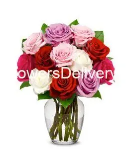 Christmas Flowers Bouquet Pakistan - TheFlowersDelivery.com