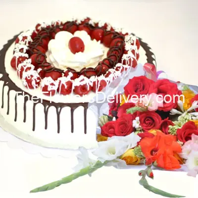 Anniversary Combo Deal Karachi - TheFlowersDelivery.com