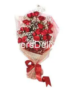 Valentine Roses Bouquet Pakistan - TheFlowersDelivery.com