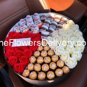 Anniversary Combo Sialkot - TheFlowersDelivery.com