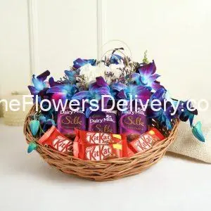 Chocolates Basket Delivery Lahore - TheFlowersDelivery.com