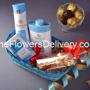 Gifts for Her in Pakistan - TheFlowersDelivery.com