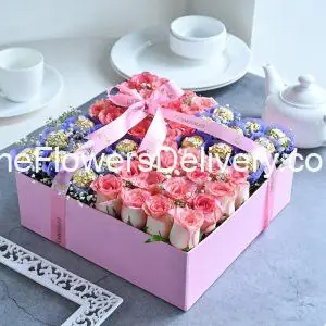 Mother's Day Flowers Delivery Multan - TheFlowersDelivery.com