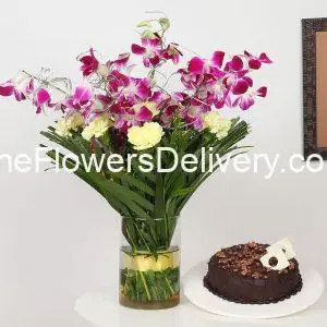 Flowers and Cake Pakistan - TheFlowersDelivery.com