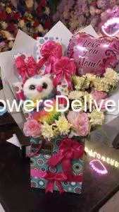Send Mother's Day Gifts to Lahore - TheFlowersDelivery.com