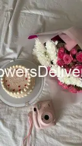 Cake and Bouquet Lahore -TheFlowersDelivery.com