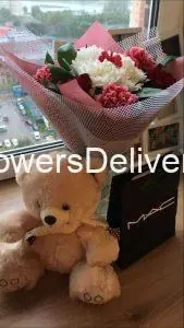 Birthday Combo Gifts Pakistan - TheFlowersDelivery.com