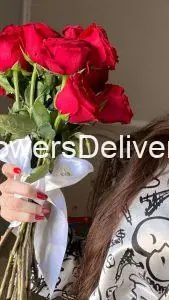 Same Day Red Rose Delivery Pakistan - TheFlowersDelivery.com