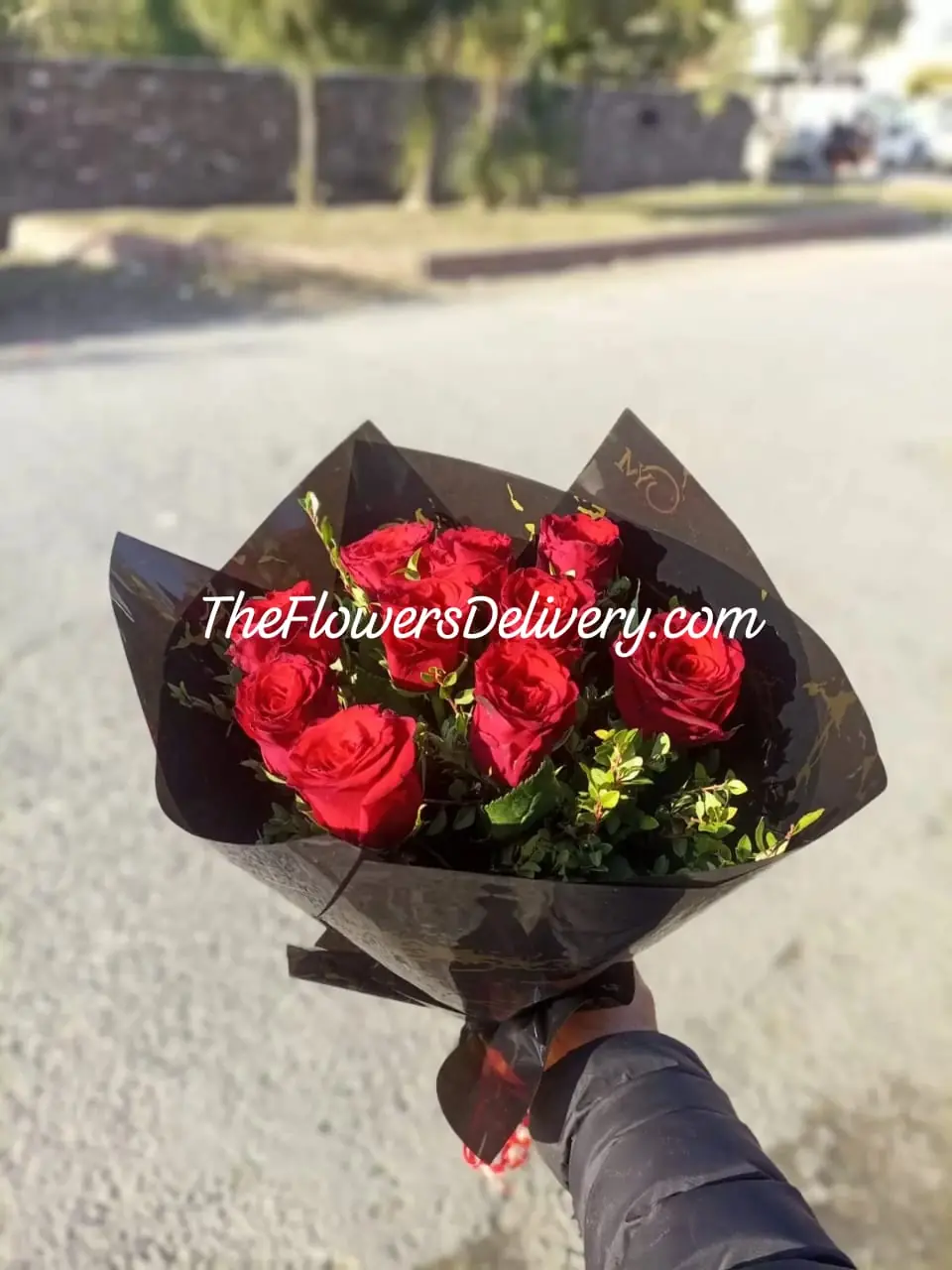 Flowers Delivery Multan - TheFlowersDelivery.com