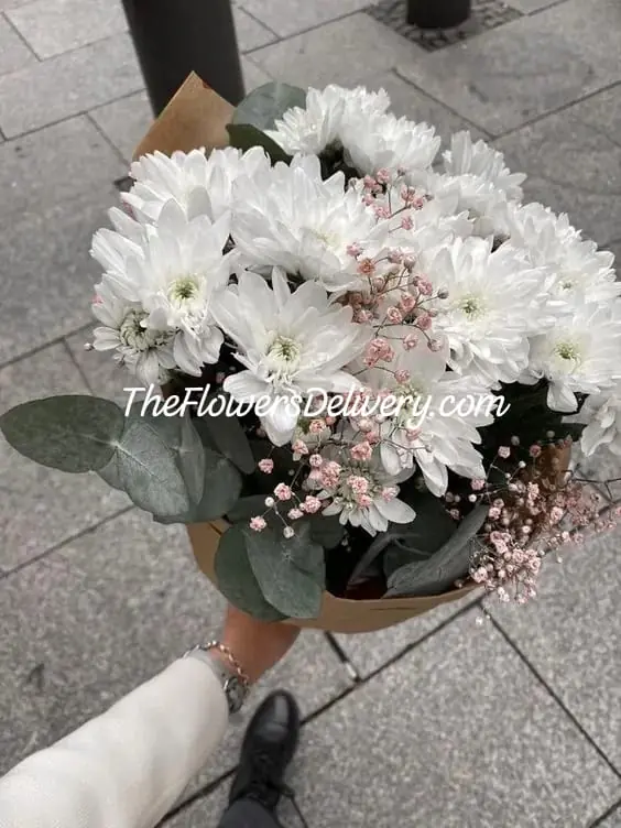 Online Flowers Delivery in Lahore - TheFlowersDelivery.com