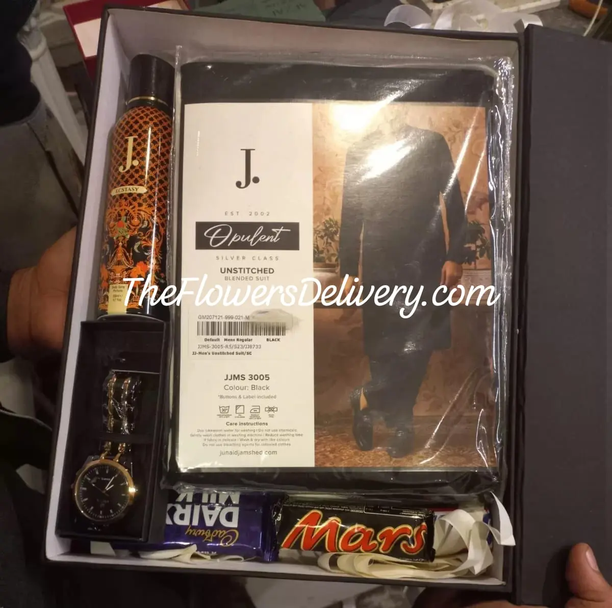 Gifts for Him Lahore - TheFlowersDelivery.com