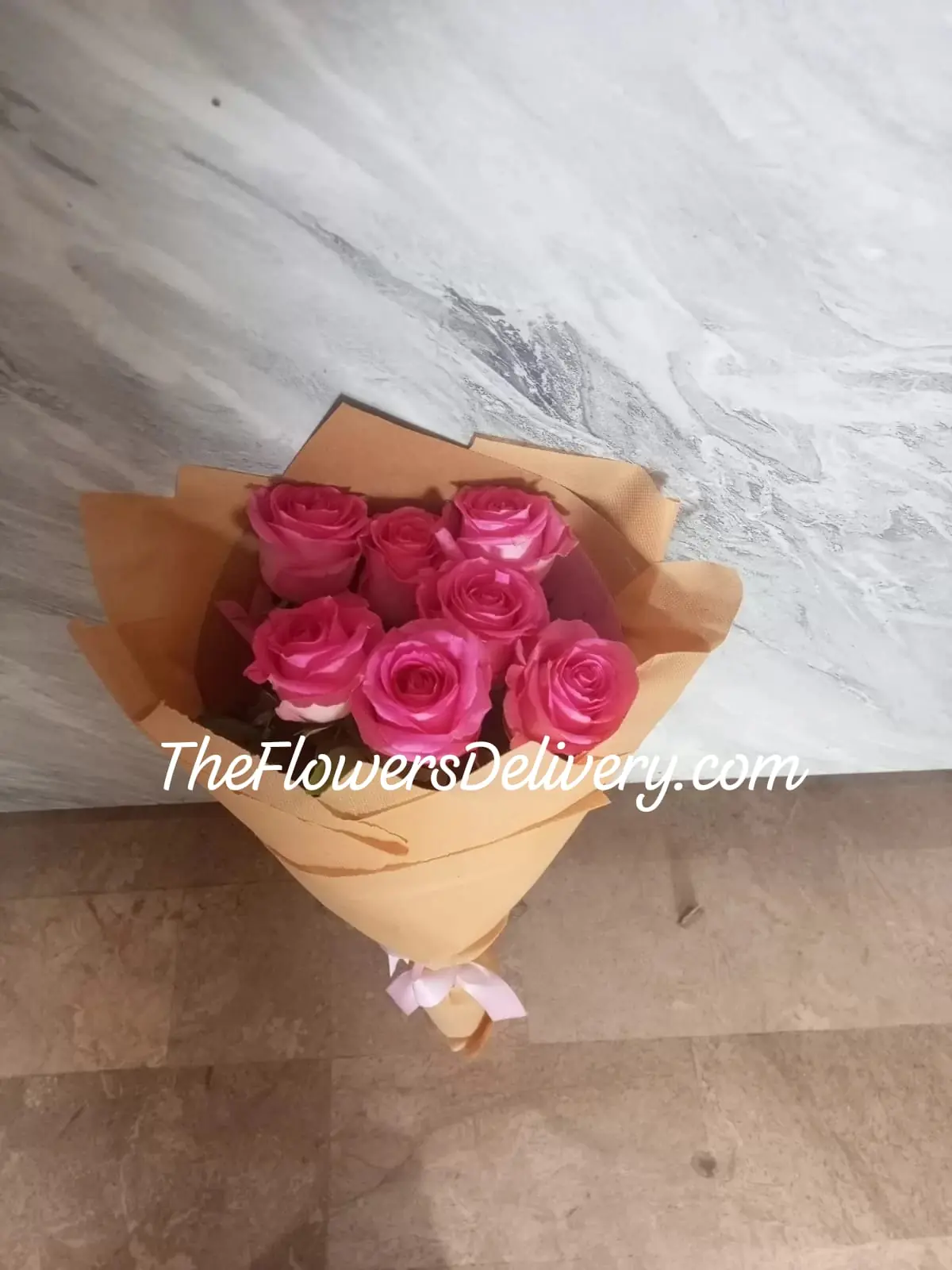 Send Flowers to Karachi - TheFlowersDelivery.com