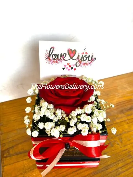 Flower Gifts for her Lahore - TheFlowersDelivery.com