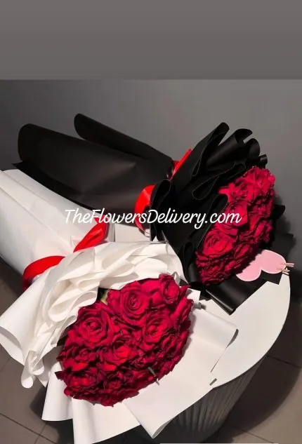Red Roses Bouquet Karachi - TheFlowersDelivery.com