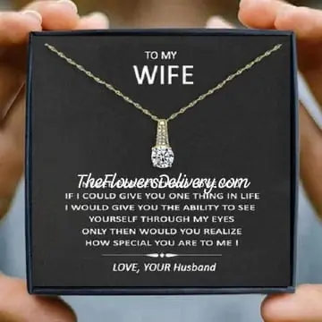 Necklace for Her Islamabad - TheFlowersDelivery.com