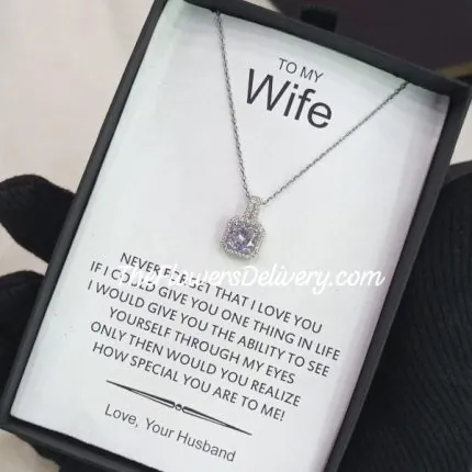 Send Gift to Wife Lahore - TheFlowersDelivery.com