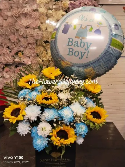 Baby Boy Flowers and Balloons Pakistan - TheFlowersDelivery.com