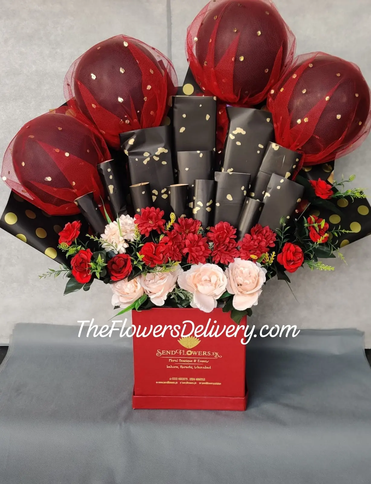 Send Valentine's Day Gifts to Lahore - TheFlowersDelivery.com