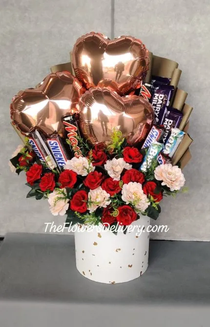 Valentine's Day Chocolate Box Lahore - TheFlowersDelivery.com