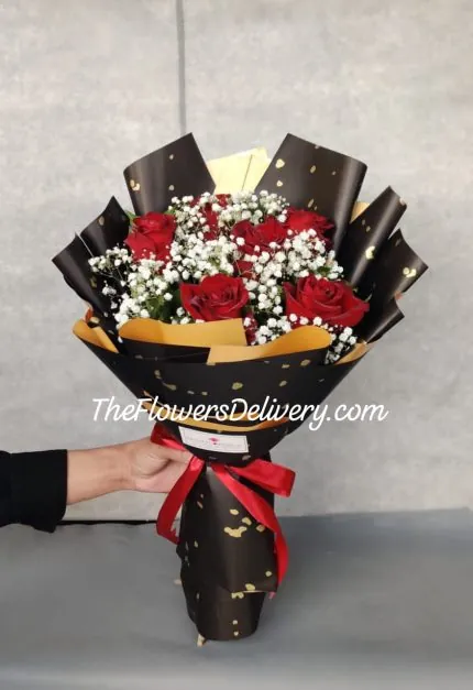 Valentine Flowers Bouquet Lahore - TheFlowersDelivery.com