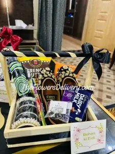 Eidi Basket for Her Lahore - TheFlowersDelivery.com