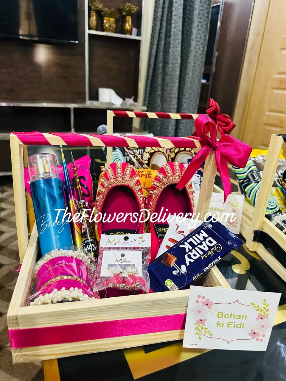 Eid Gift Baskets for Sister Lahore - TheFlowersDelivery.com