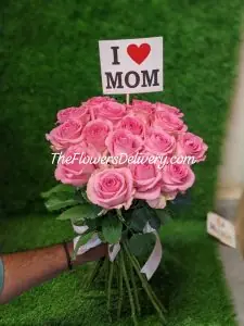Mom's Day Flowers Islamabad - TheFlowersDelivery.com