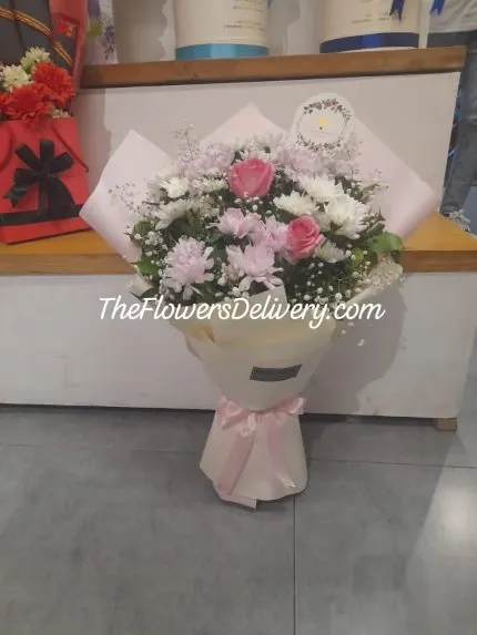 Mother's Day Flowers Bouquet Islamabad - TheFlowersDelivery.com