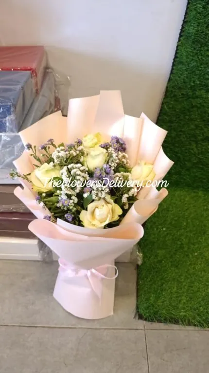 Send Mother's Day Flowers to Karachi - TheFlowersDelivery.com