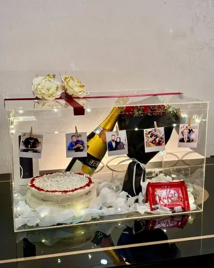 Valentine Acrylic Gift Lahore - TheFlowersDelivery.com