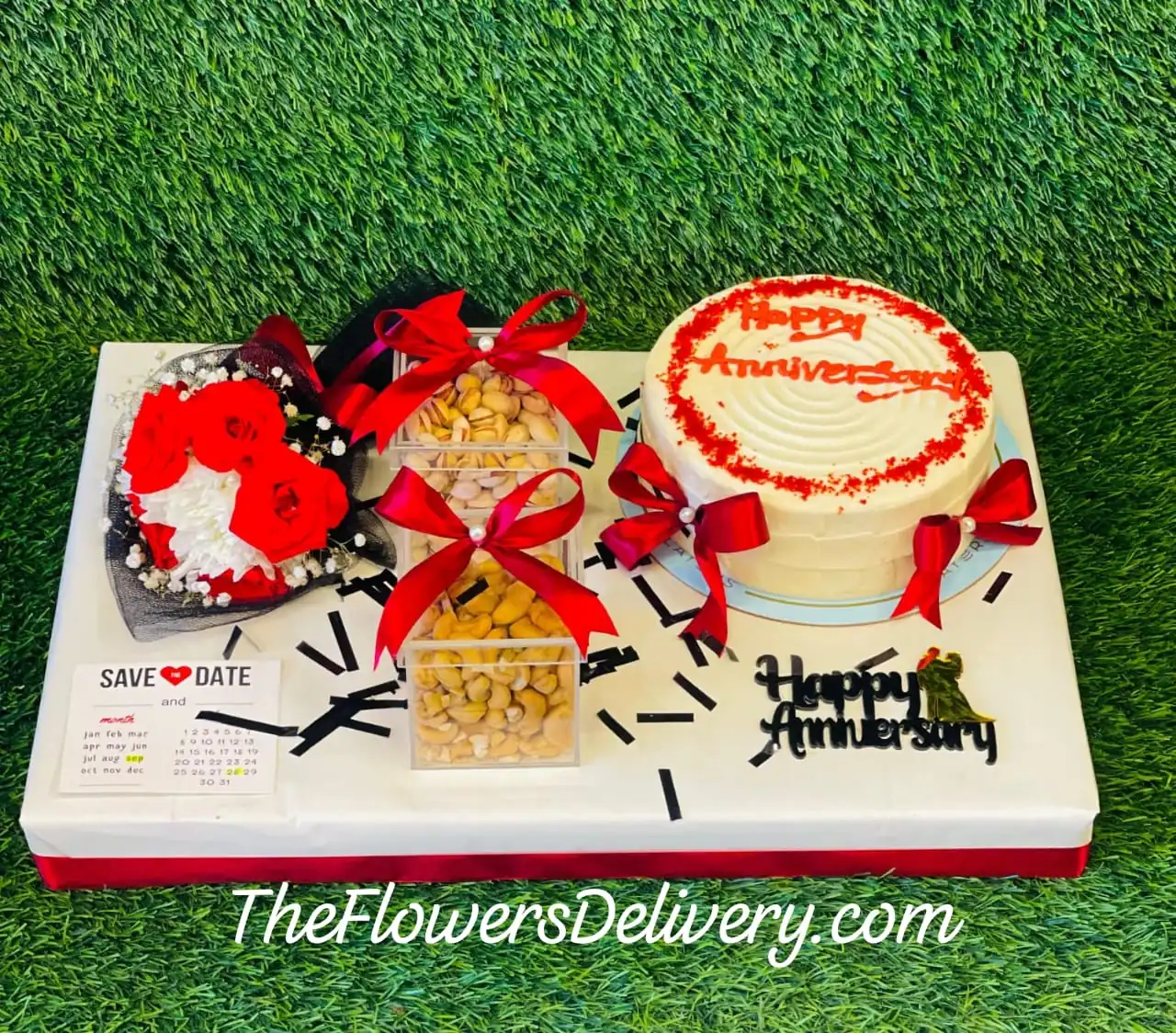 Anniversary Flowers and Cake Lahore - TheFlowersDelivery.com