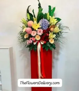 Mix Flowers for Valentine’s Day Lahore - TheFlowersDelivery.com