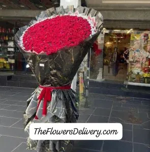 Valentine Bouquets Lahore - TheFlowersDelivery.com