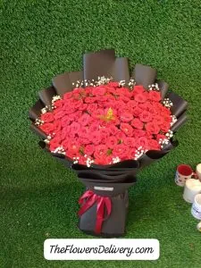 Buy Valentine Flowers Lahore - TheFlowersDelivery.com